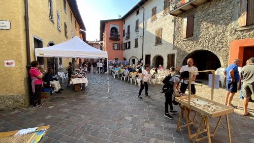 Rassegna "Borgo Cre_attivo" (12.08.2023)